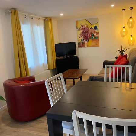Ferienwohnung L'Echappee Briarde Marles-en-Brie Exterior foto